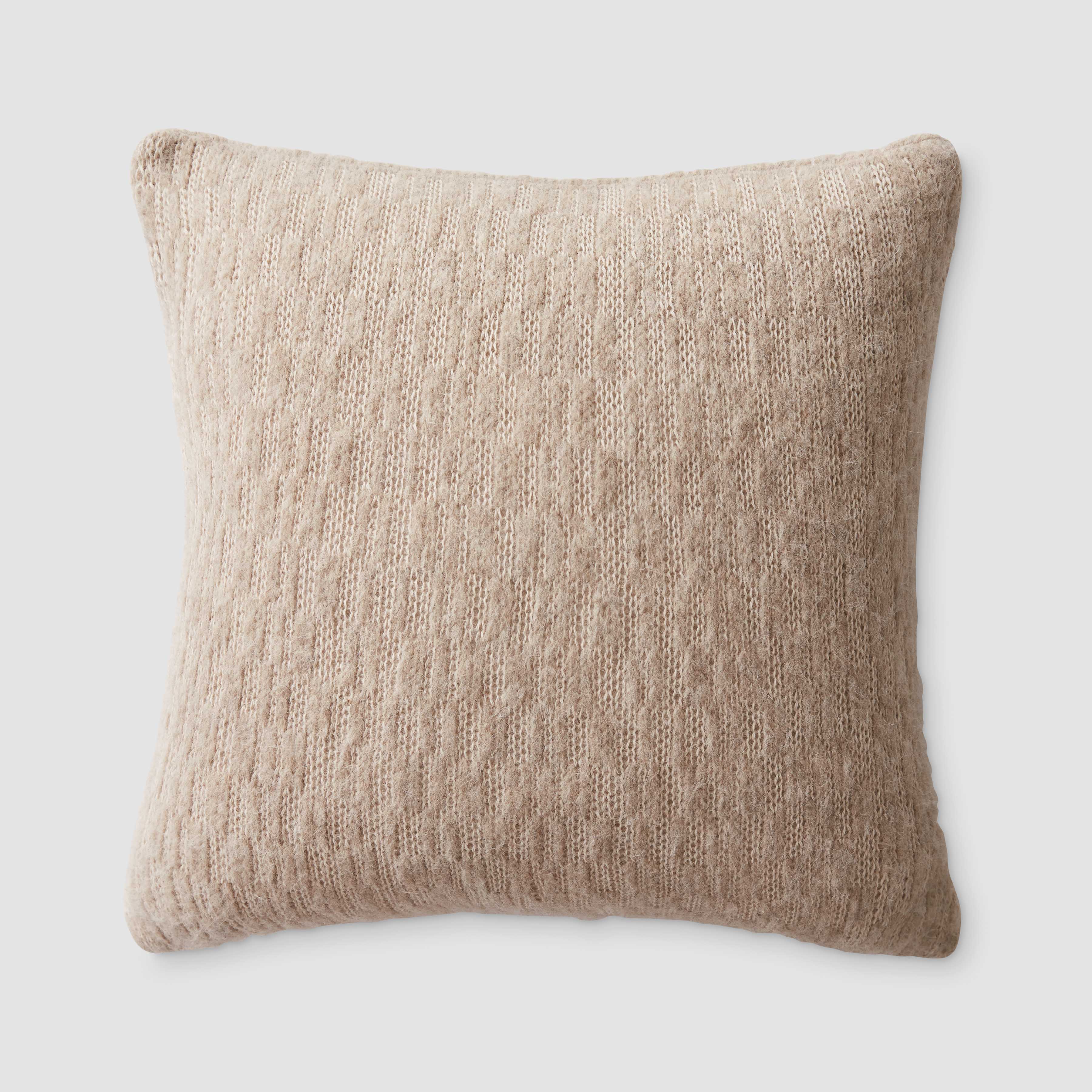 Carrizo Pillow – The Citizenry