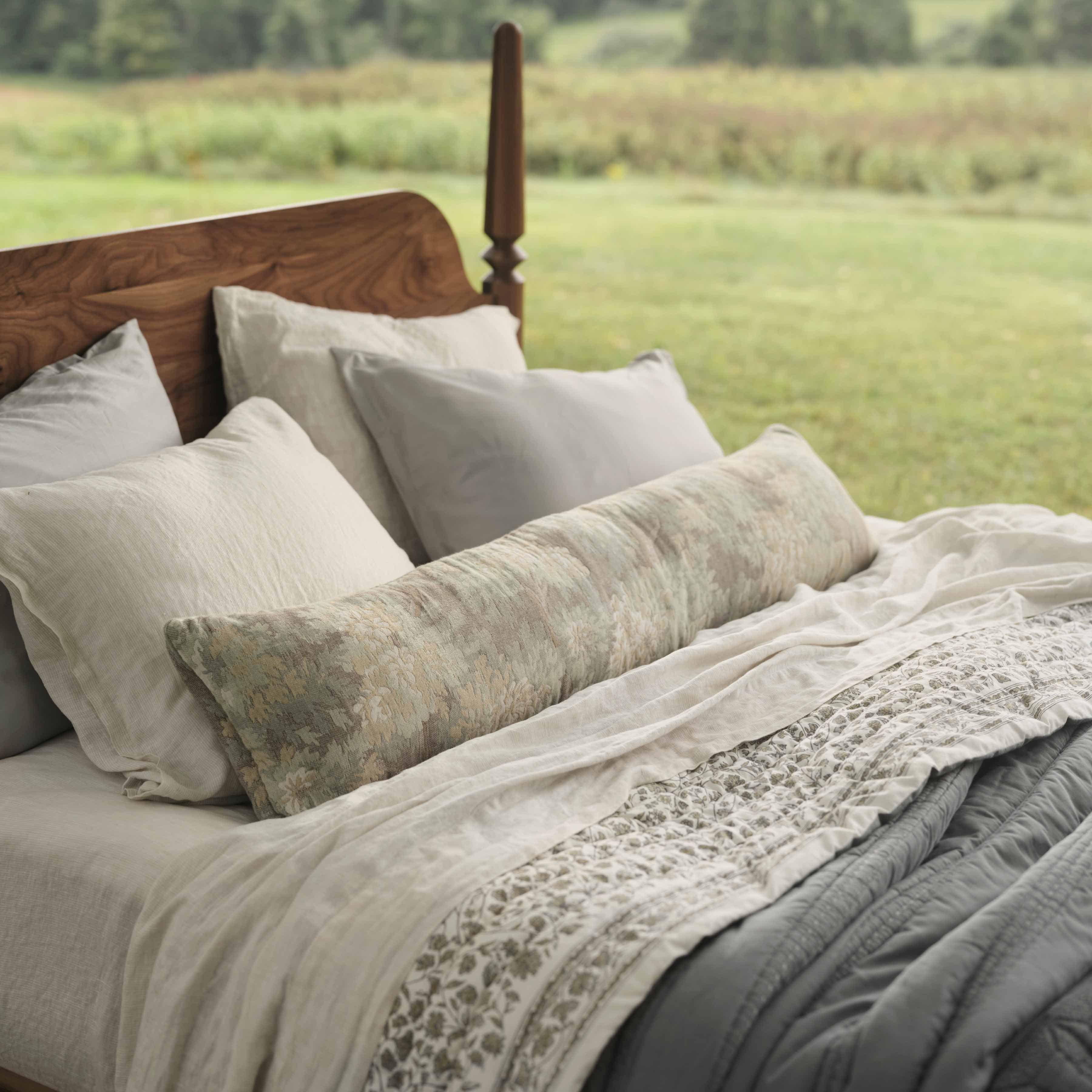 Jangal Jacquard Lumbar Pillow - Thumbnail 4