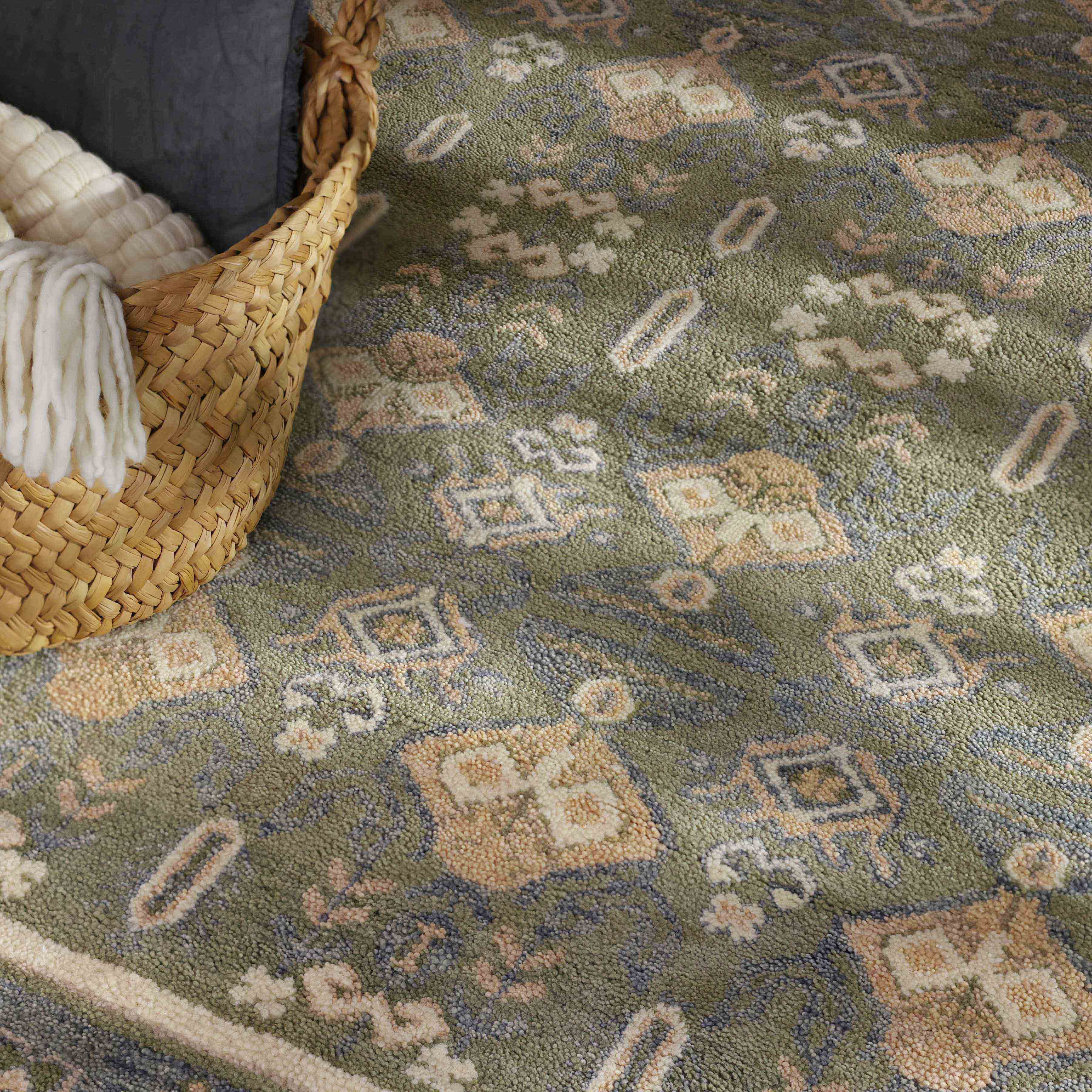 Evelyn Hand-Knotted Area Rug – The Citizenry