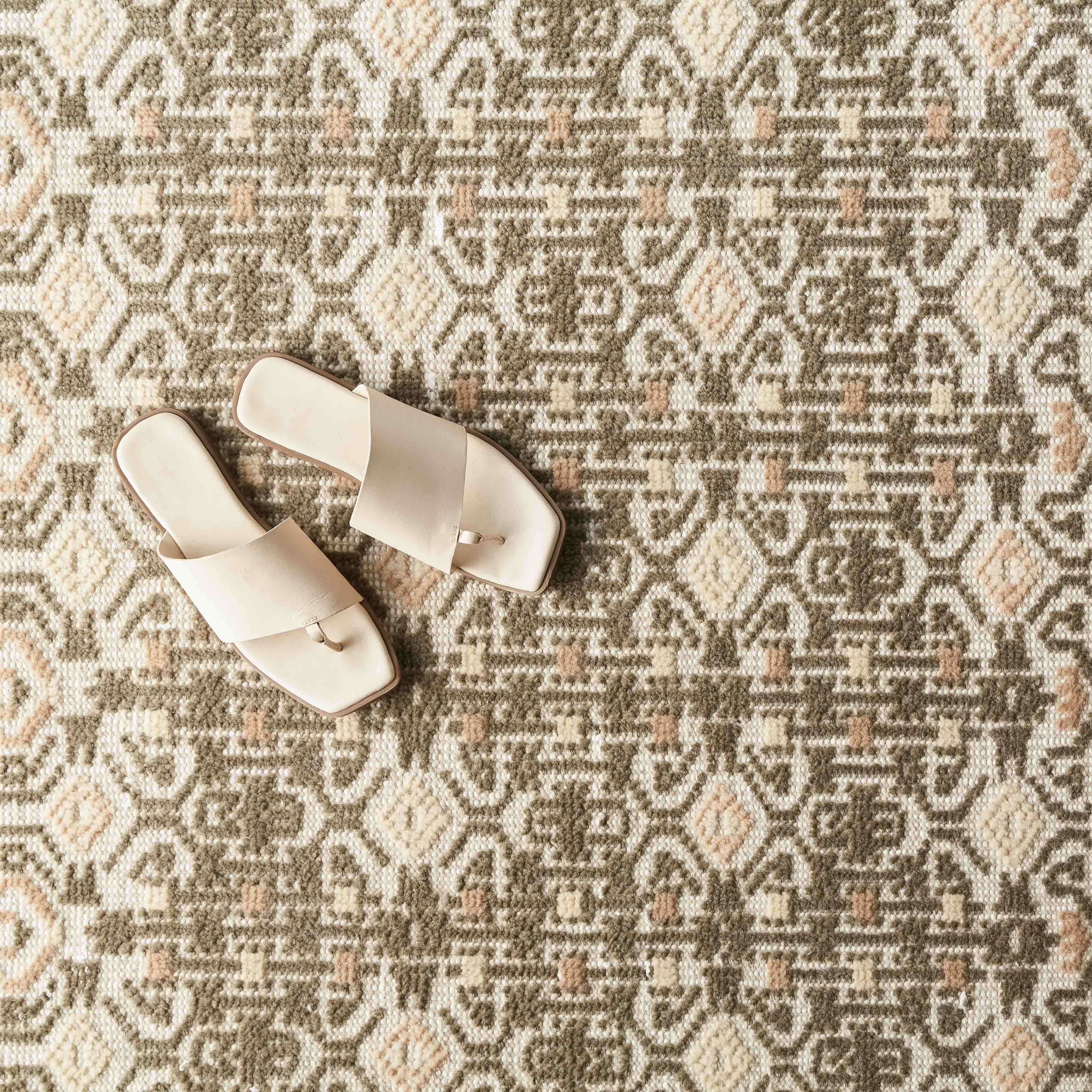 Hanita Hand-Knotted Area Rug – The Citizenry
