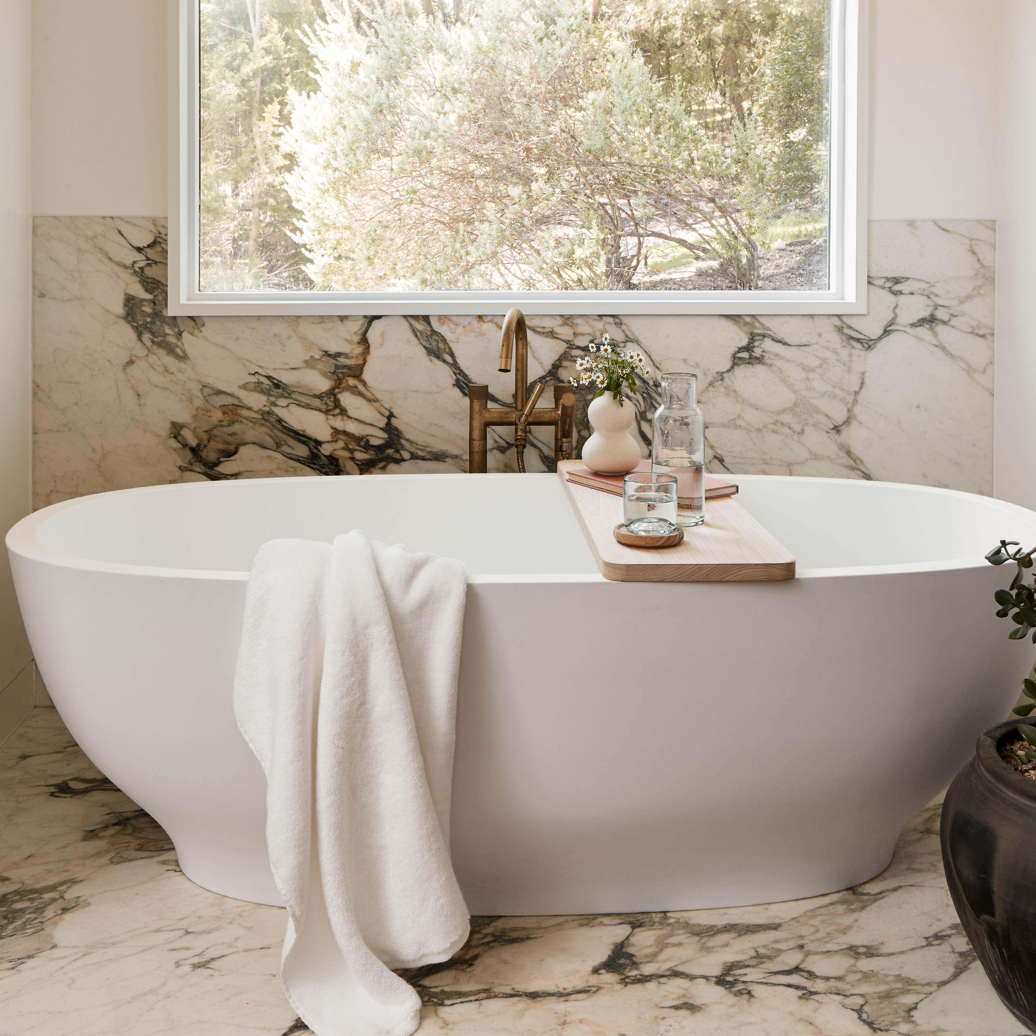 The Citizenry Hinoki Bath Caddy - Thumbnail 2