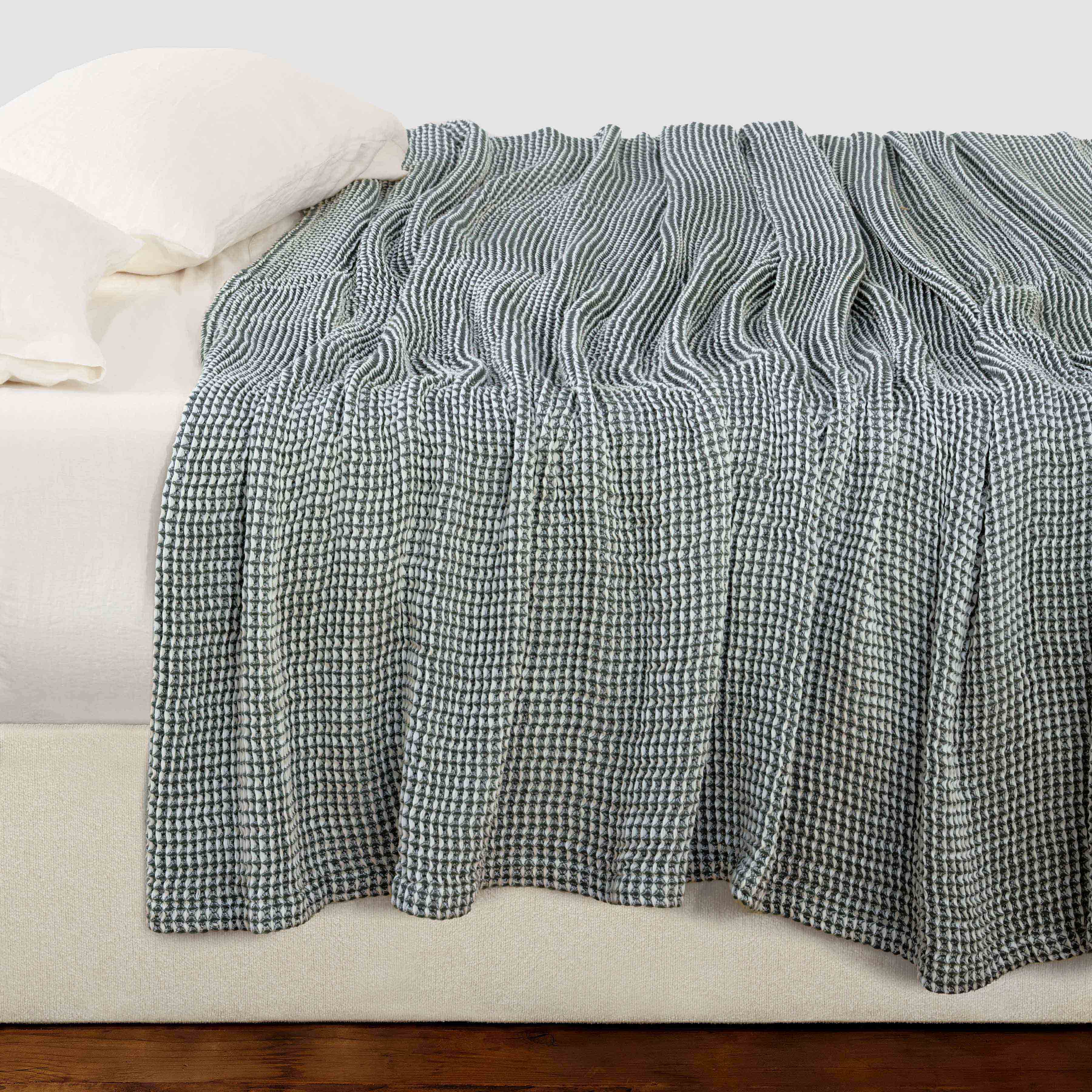 Imogen Waffle Blanket - Thumbnail 2