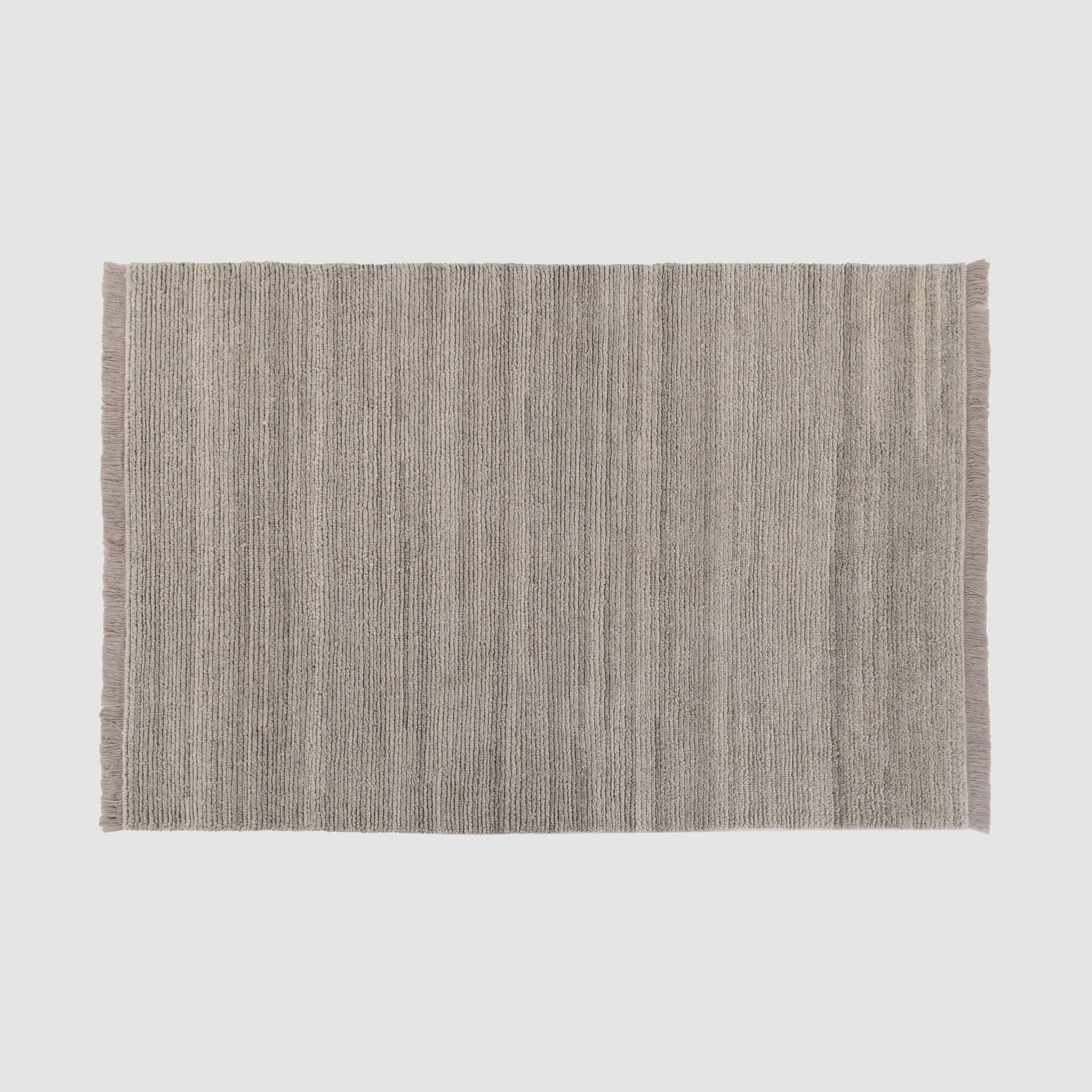Lata Hand-Knotted Area Rug - Grey - Thumbnail 2