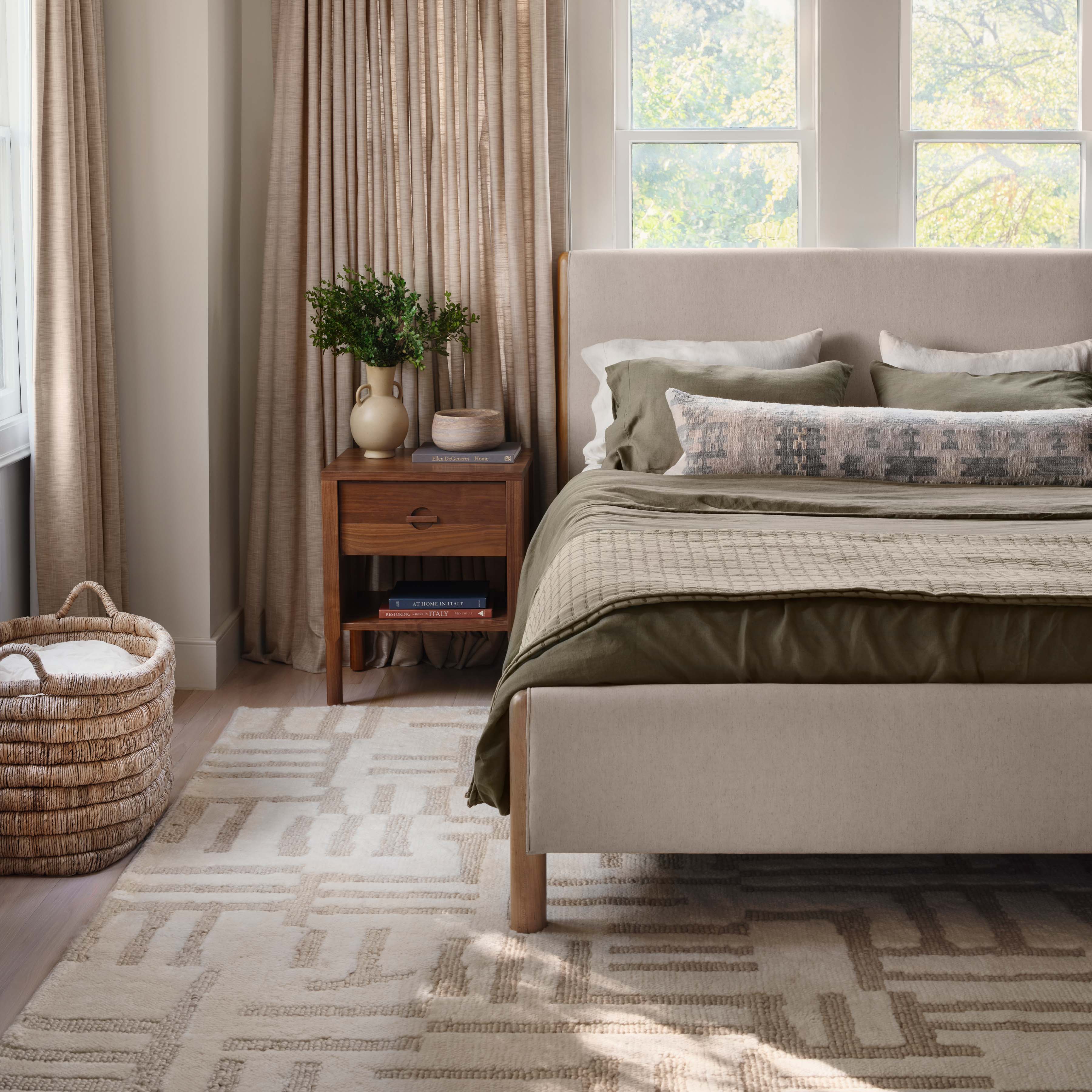 The Citizenry Laurel Bed - Thumbnail 2