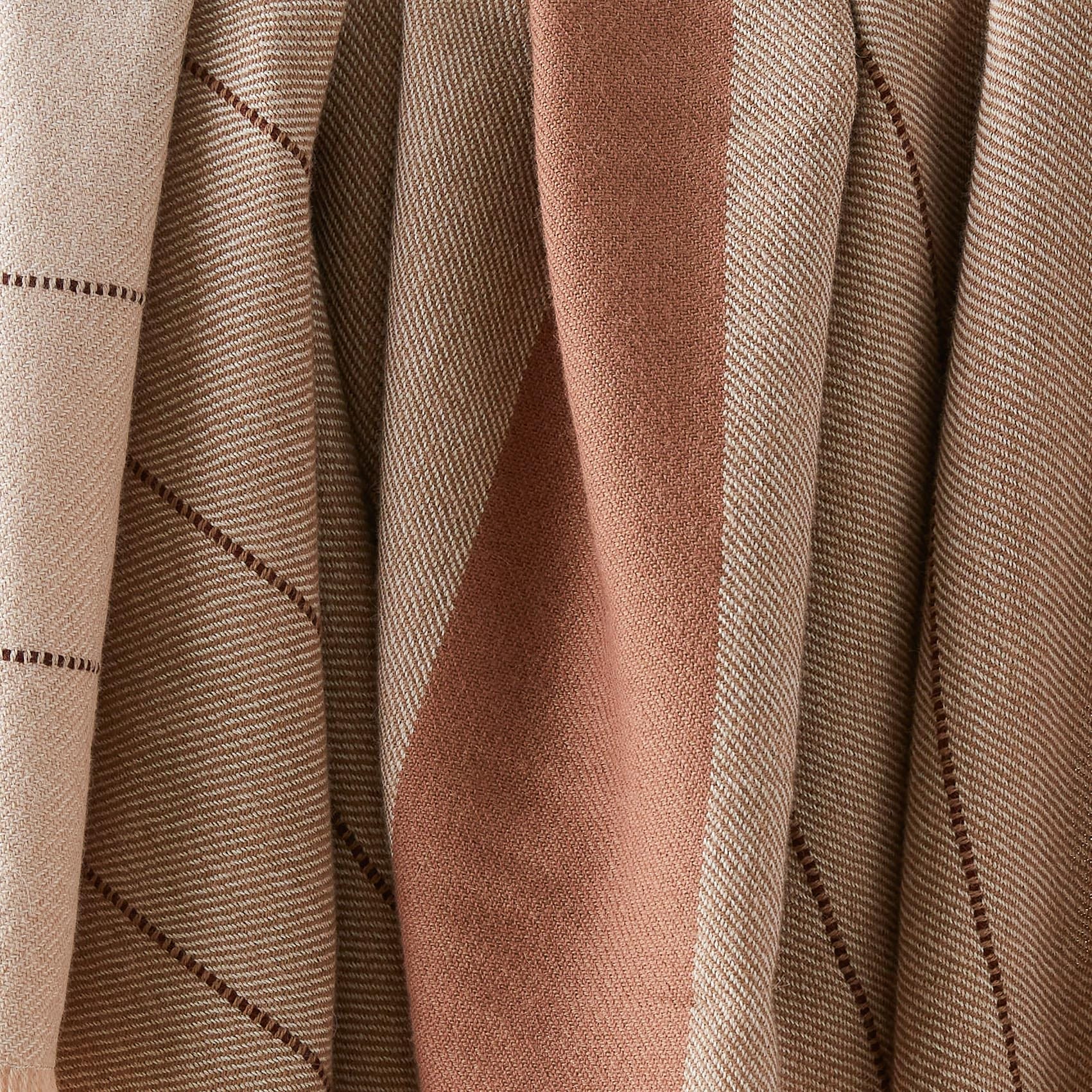 Marisol Alpaca Throw – The Citizenry