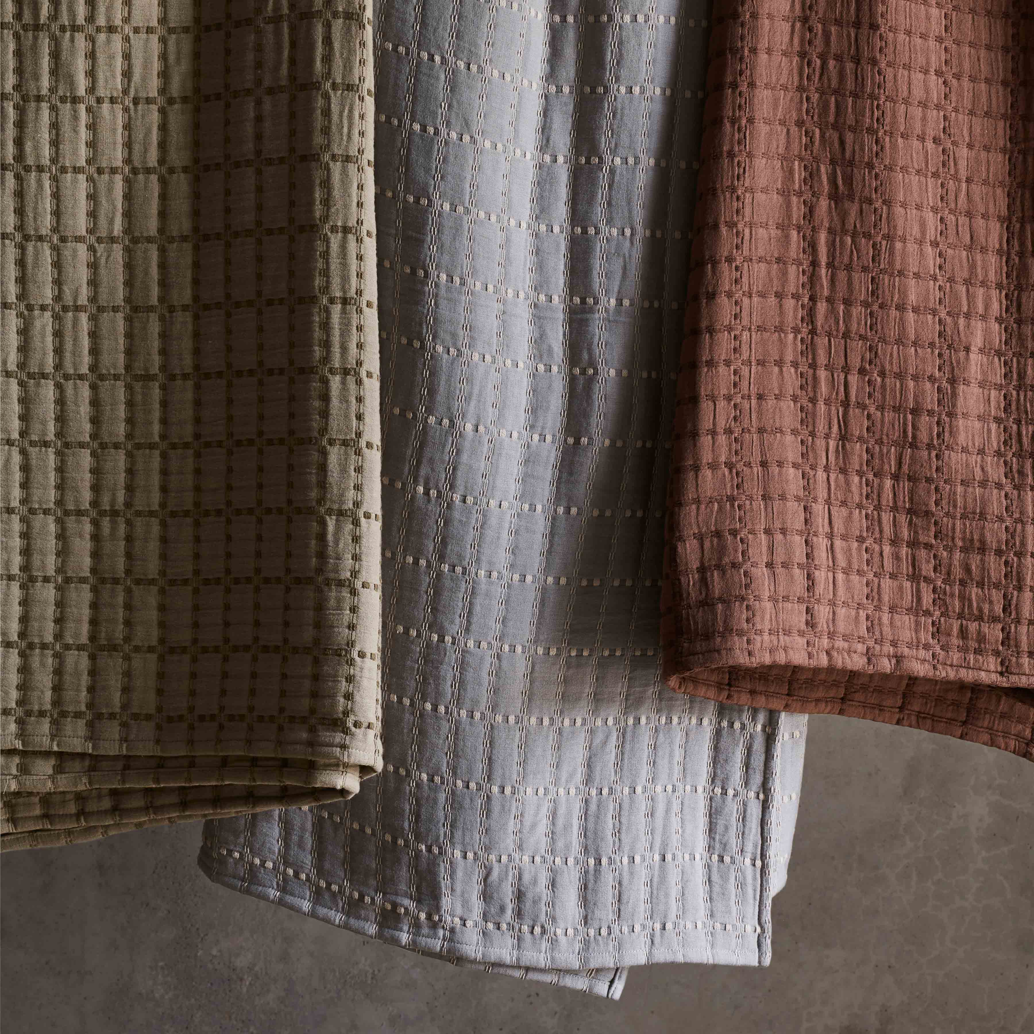 Naya Organic Cotton Quilted Bed Blanket - Thumbnail 5