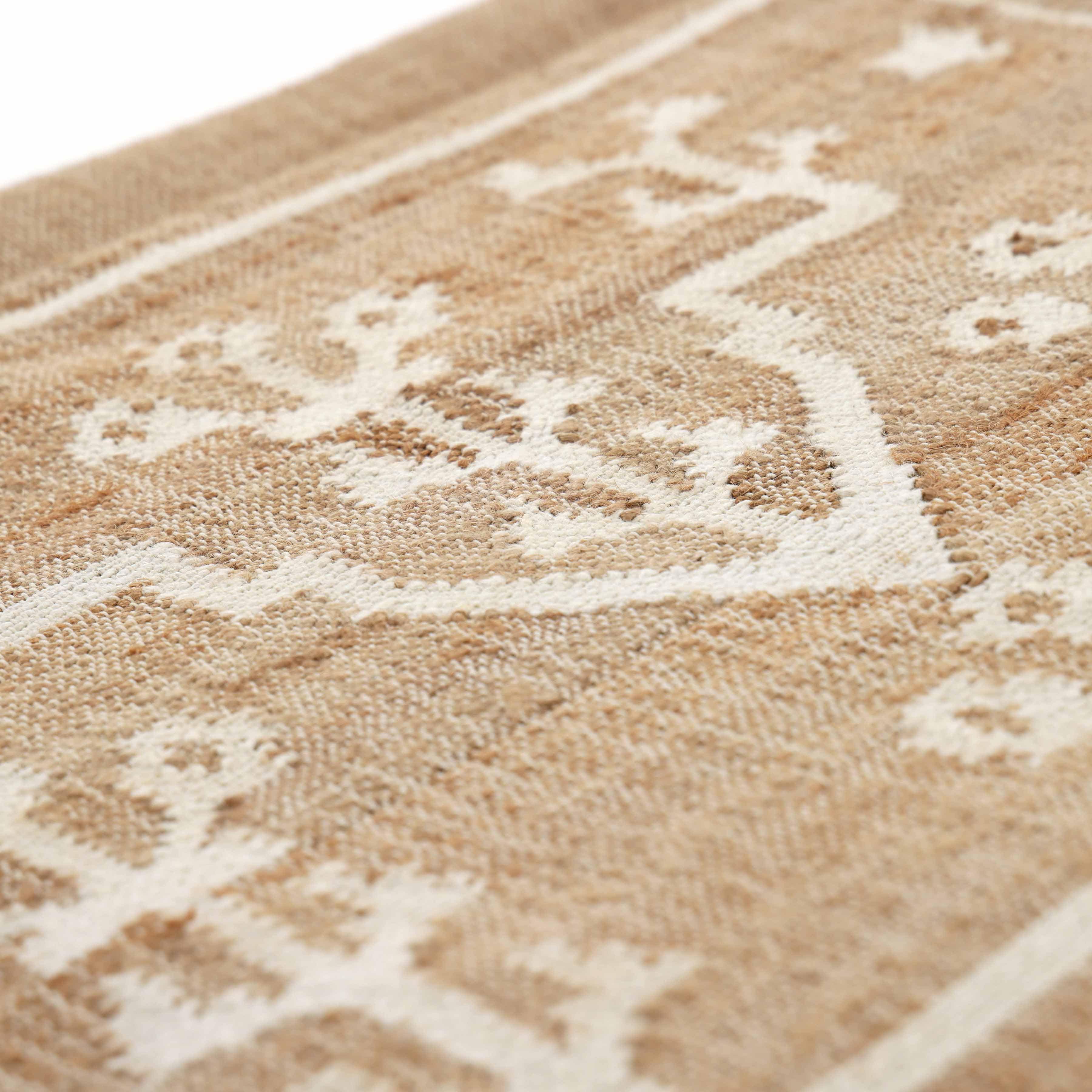 Pattee Wall Hanging - Thumbnail 3