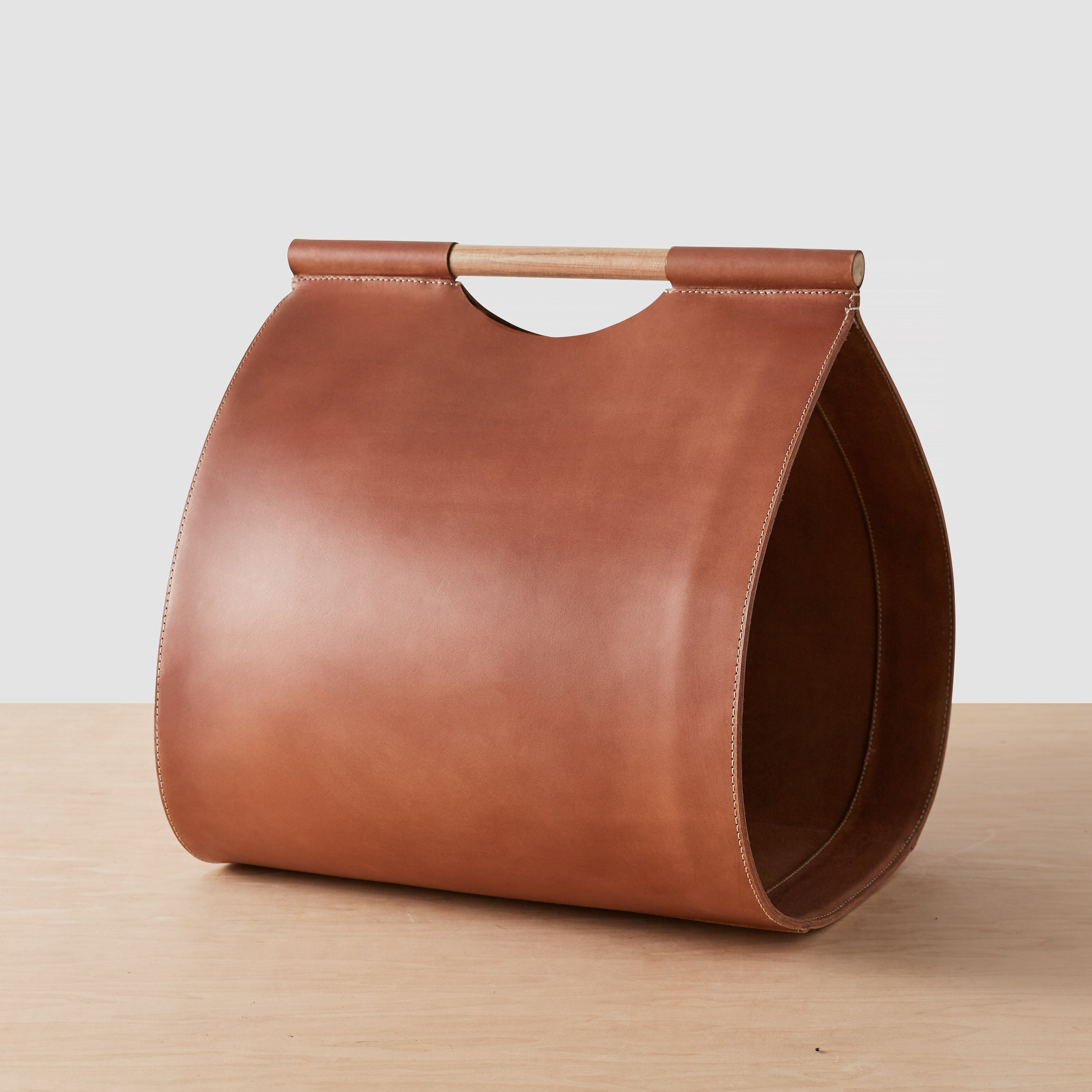 The Citizenry Prini Leather Log Holder - Thumbnail 2