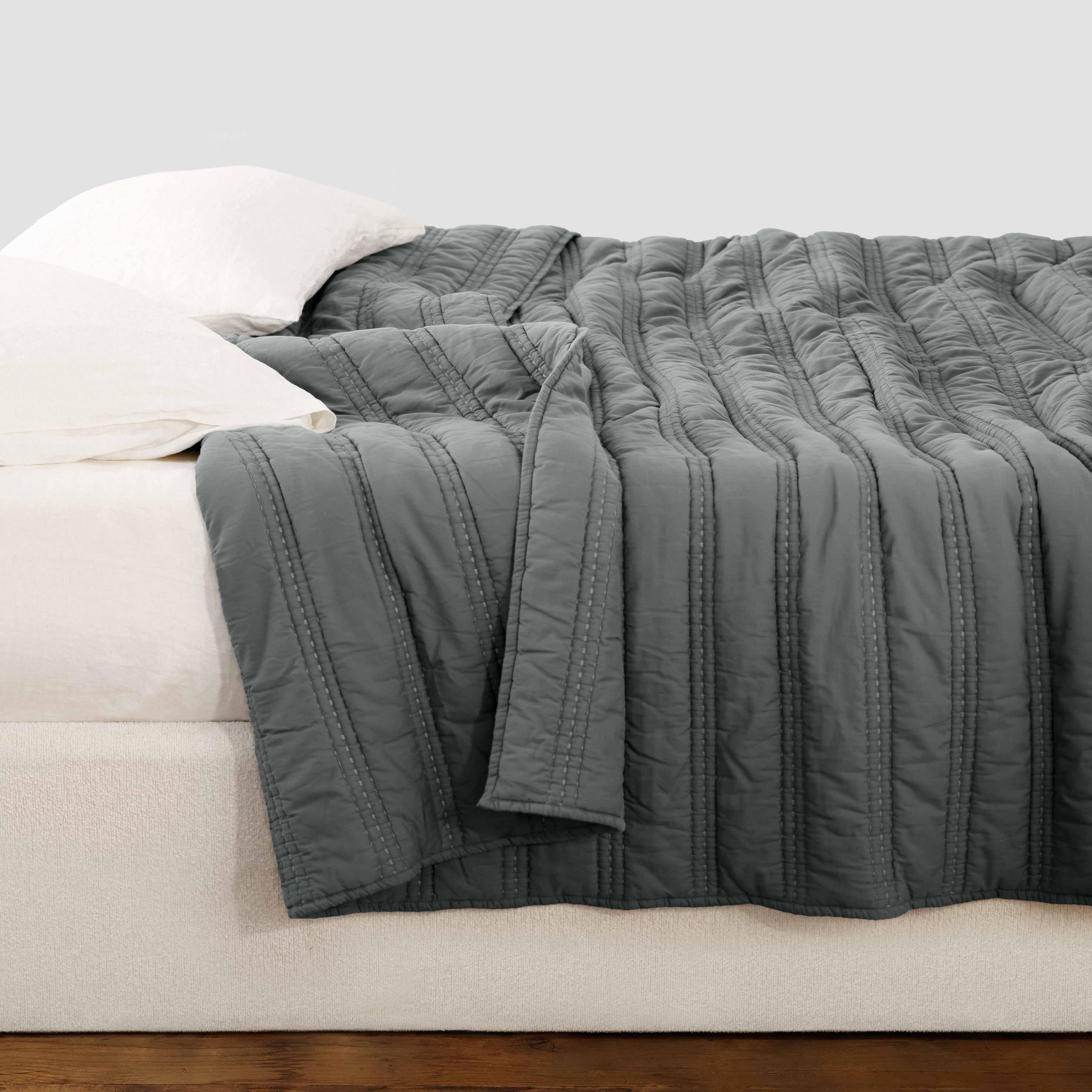 Organic Stonewashed Percale Channel Quilt & Sham Set - Thumbnail 2