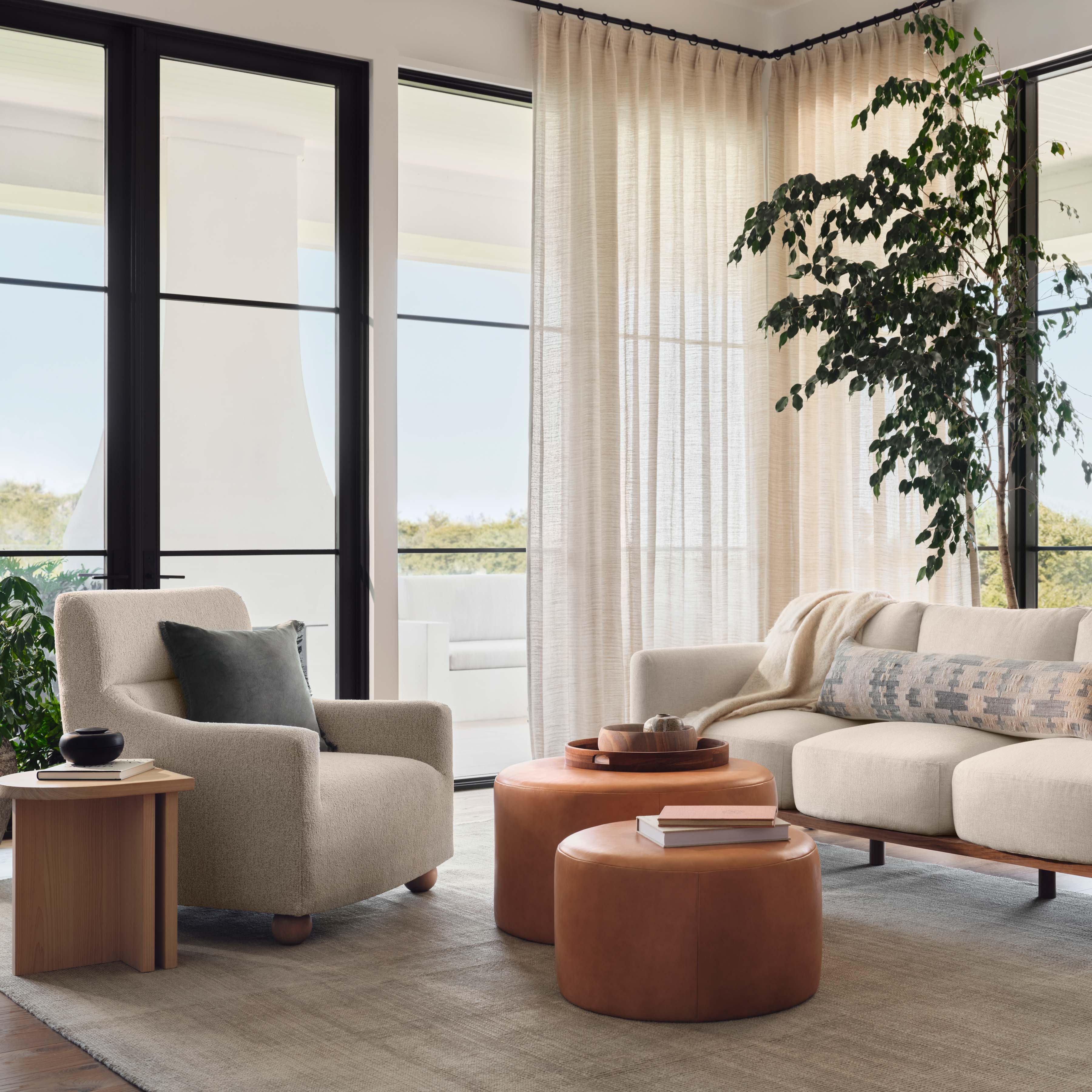 The Citizenry Torres Round Leather Ottoman - Thumbnail 5