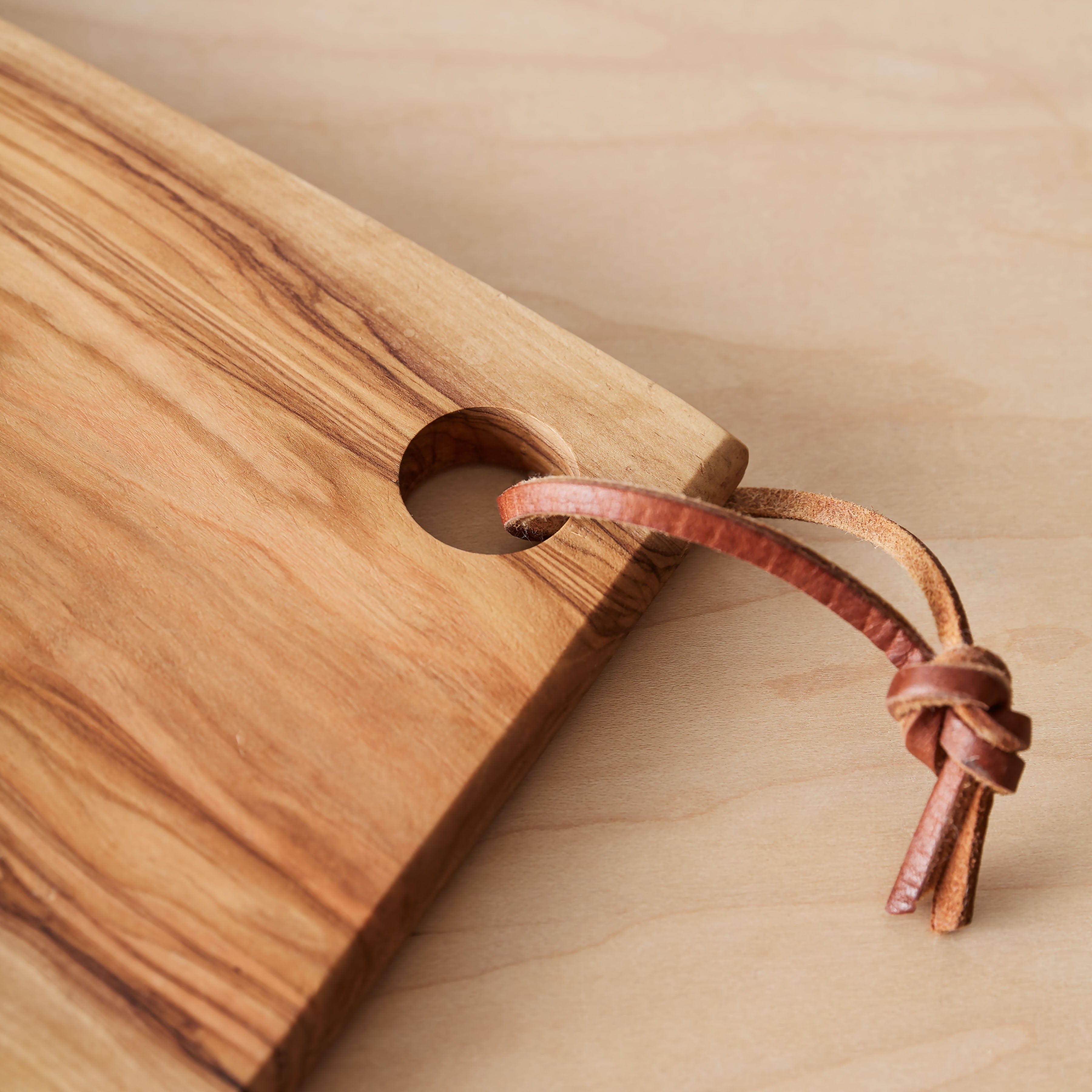Zagora Wood Serving Board – The Citizenry