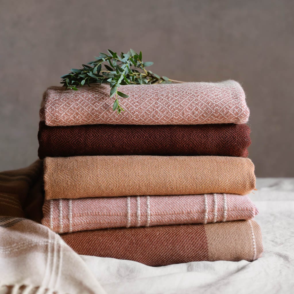 3C BLANKET / AKHARA 3Cブランケット（アカハラ） Fire Blanket – 80AcreMarket.com