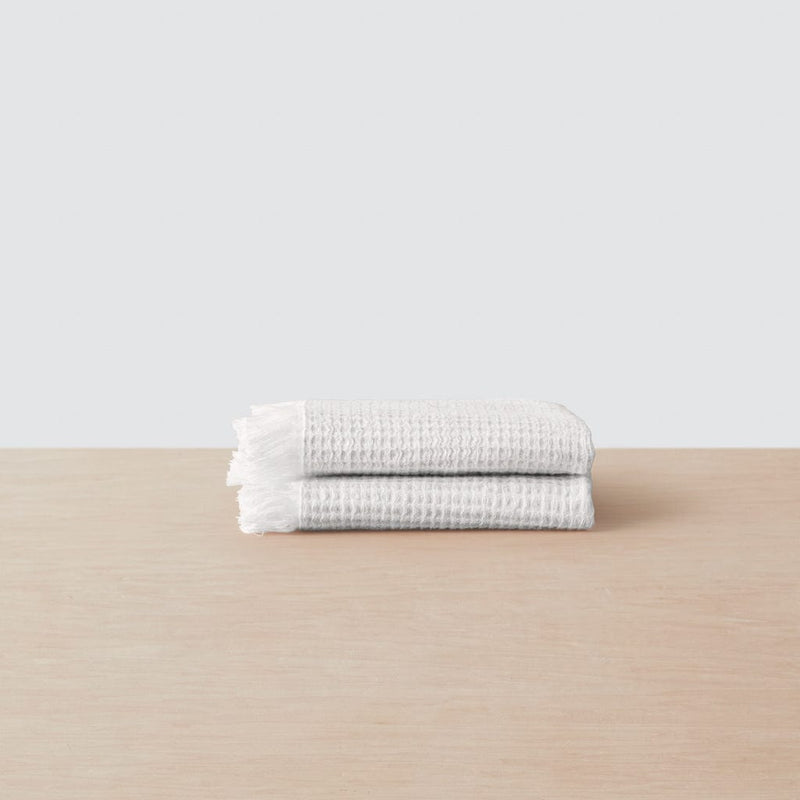 Set of two cotton linen washcloths, white