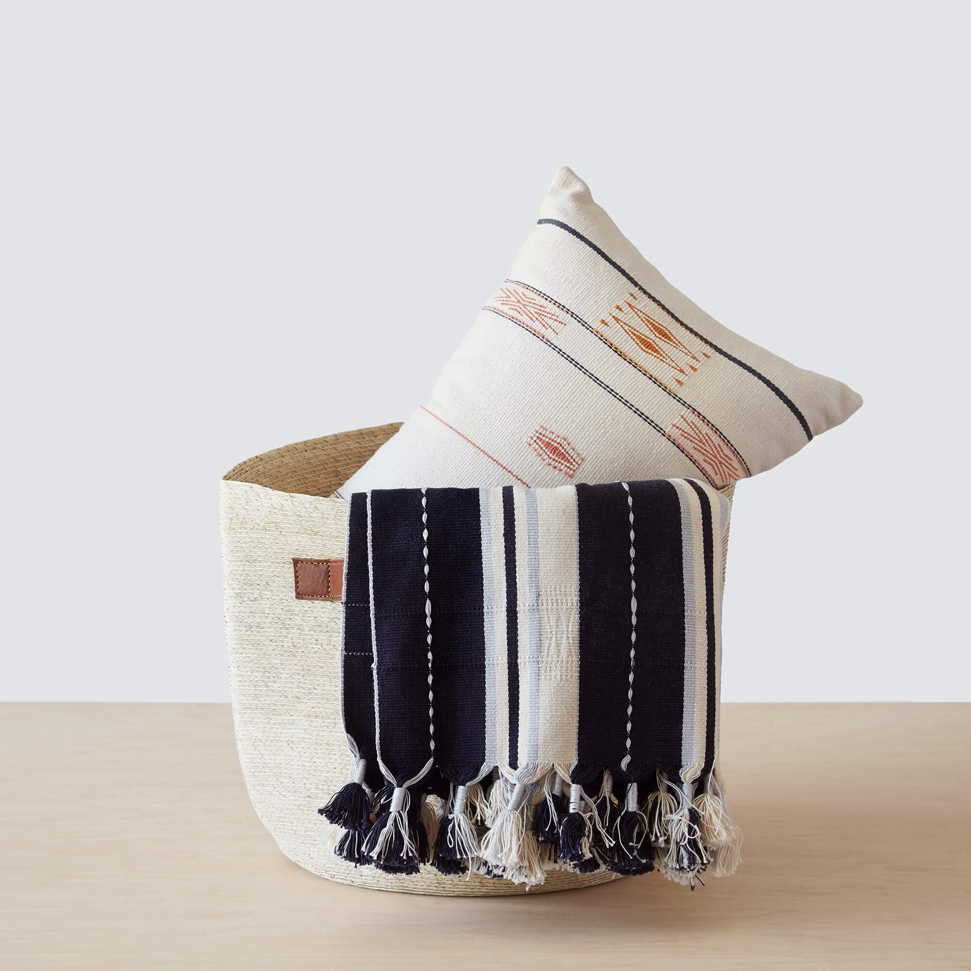 Mercado Storage Cube - Thumbnail 2