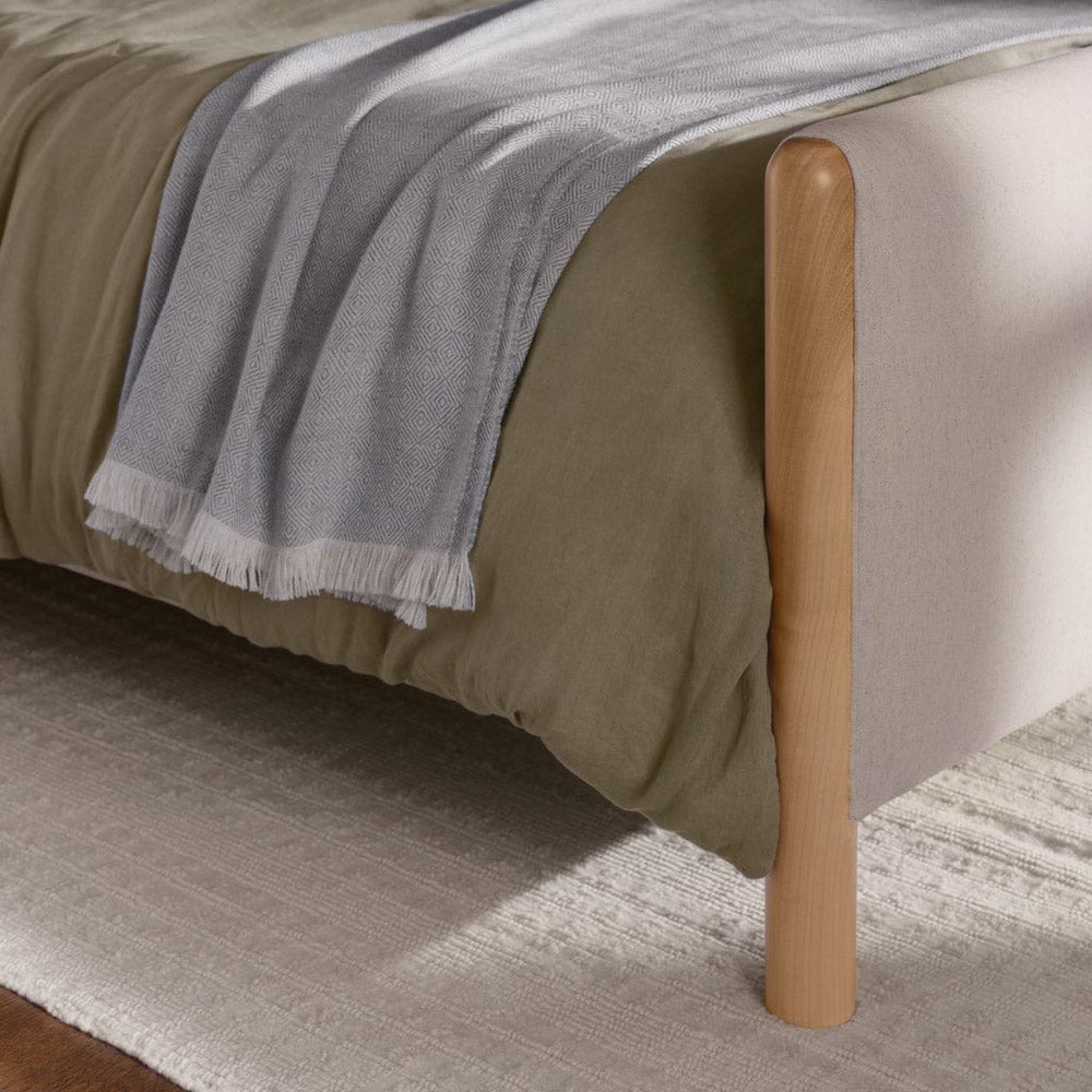 Laurel Bed with High Footboard