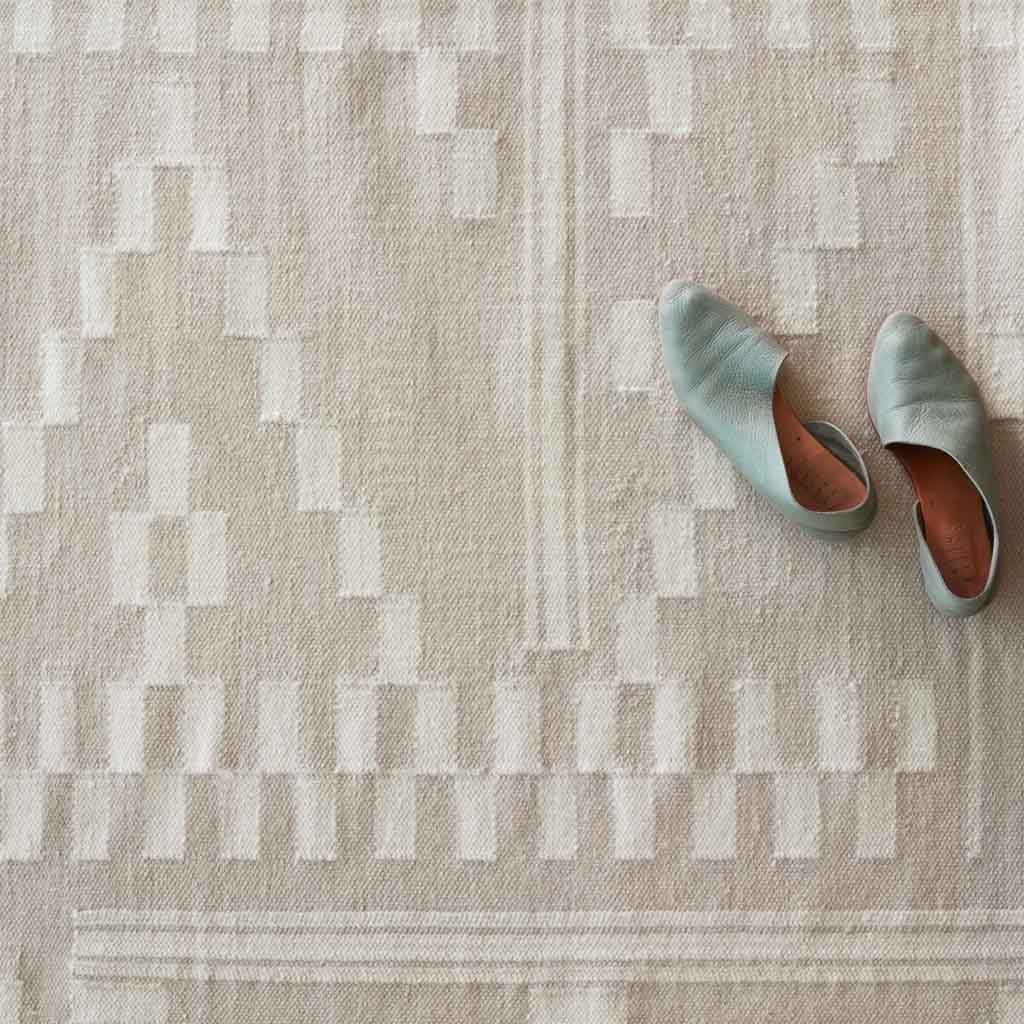 Neena Handwoven Area Rug - Thumbnail 4