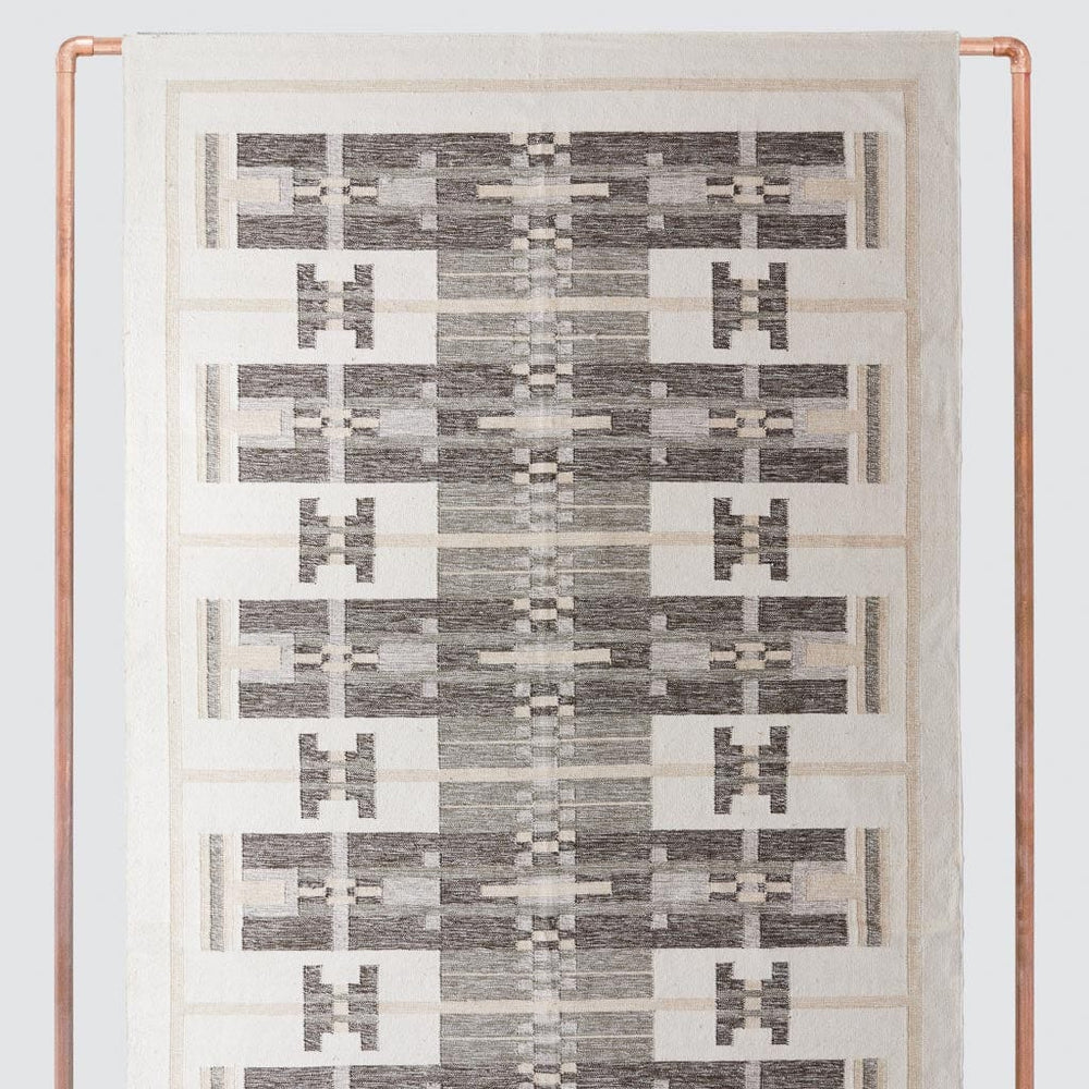 Saira patterned flatweave wool rug