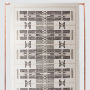 Saira patterned flatweave wool rug