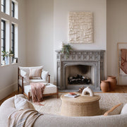 walnut-frame-with-linen-cushion