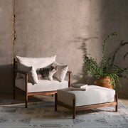 walnut-frame-with-linen-cushion