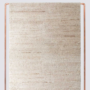 Suhana textured wool rug in multiple sizes, ecru