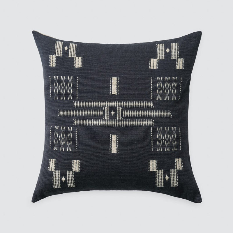 Handwoven pillow, indigo