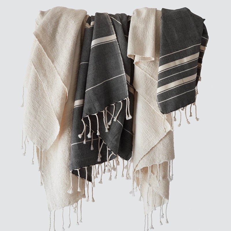 Woven towels hanging, black